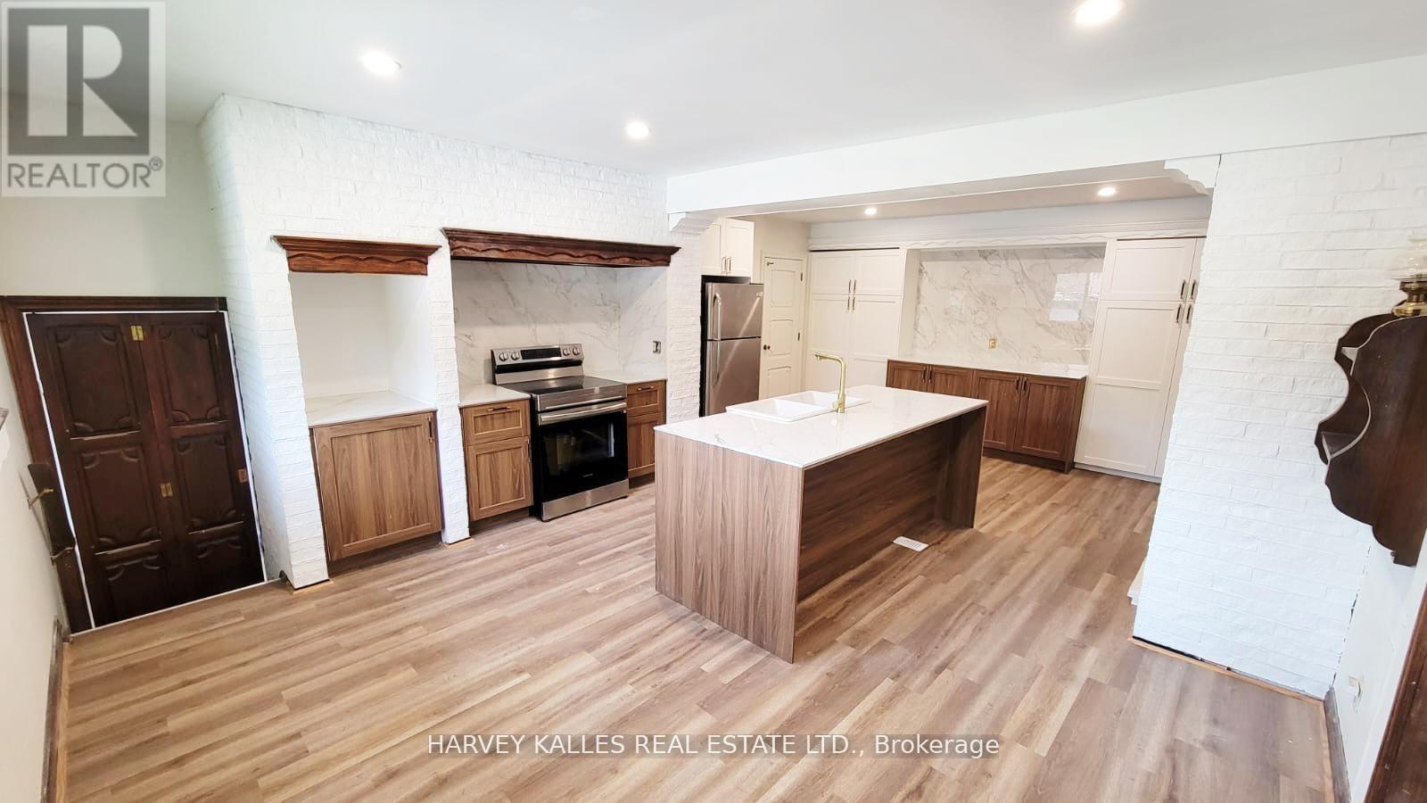 48 Forest Grove Drive, Toronto, Ontario  M2K 1Z3 - Photo 3 - C13139908