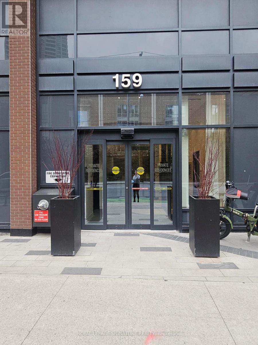 1209 - 159 Wellesley Street E, Toronto, Ontario  M4Y 0H5 - Photo 2 - C13139912