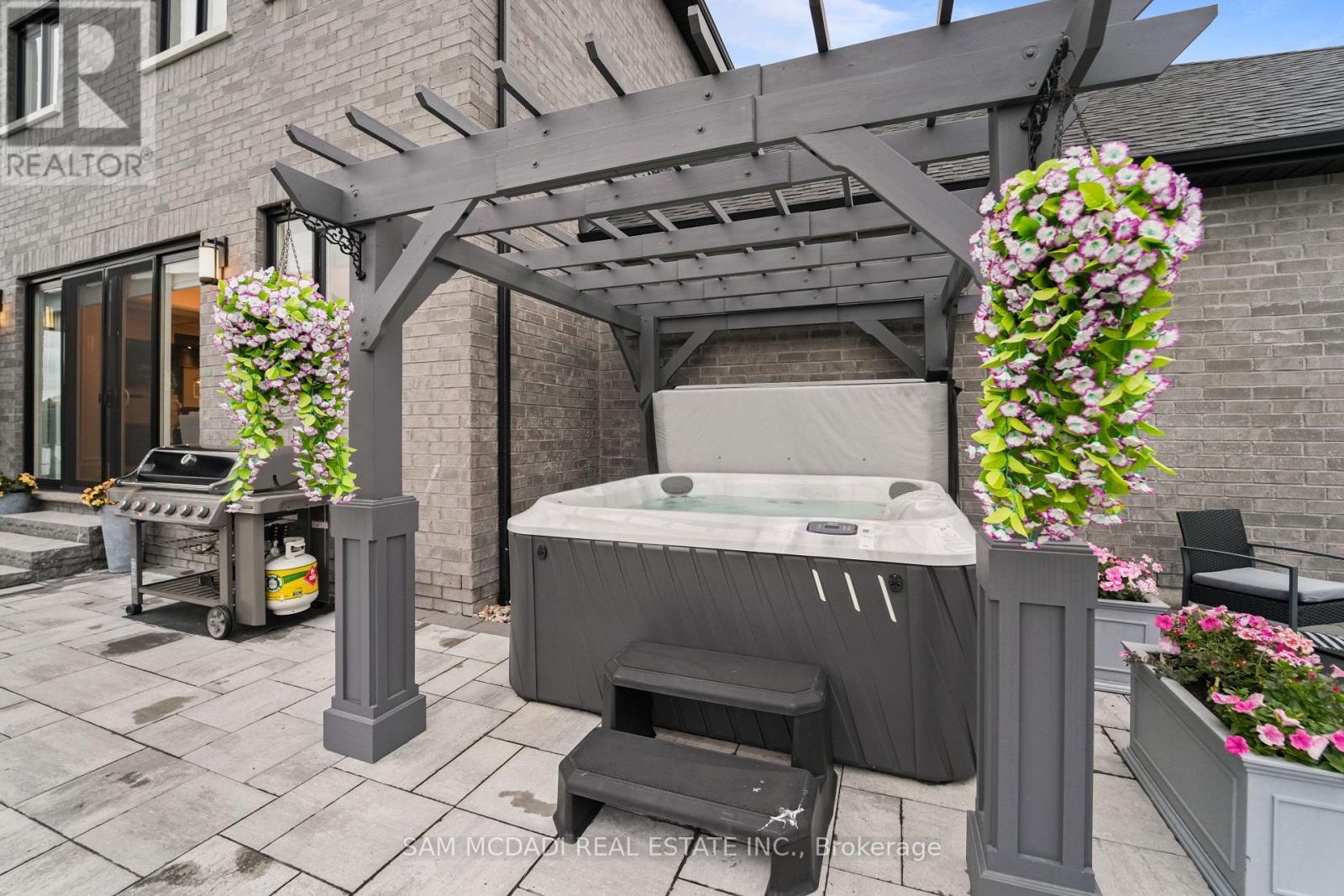 39 Mckeown Street, Essa, Ontario  L0L 2N0 - Photo 48 - N12955164