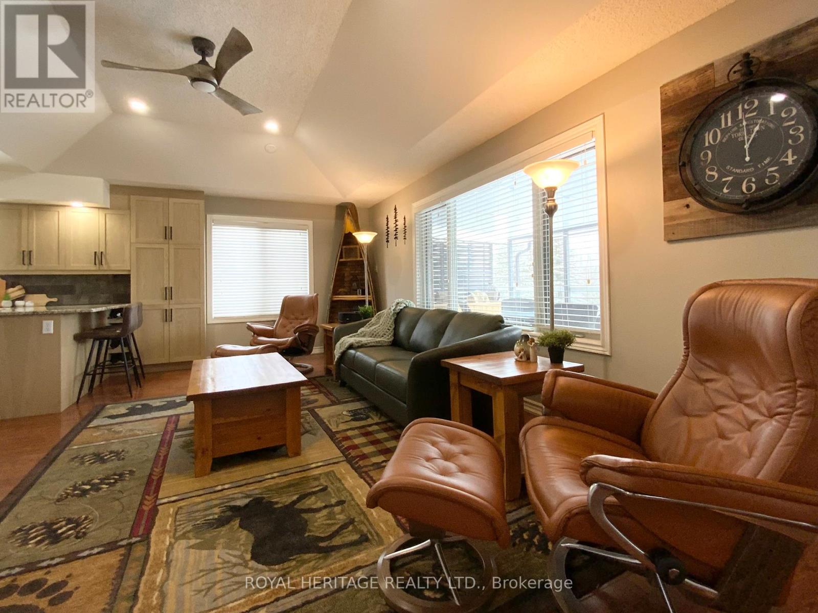 205 Pirates Glen Drive, Trent Lakes, Ontario  K0M 1A0 - Photo 7 - X12905606