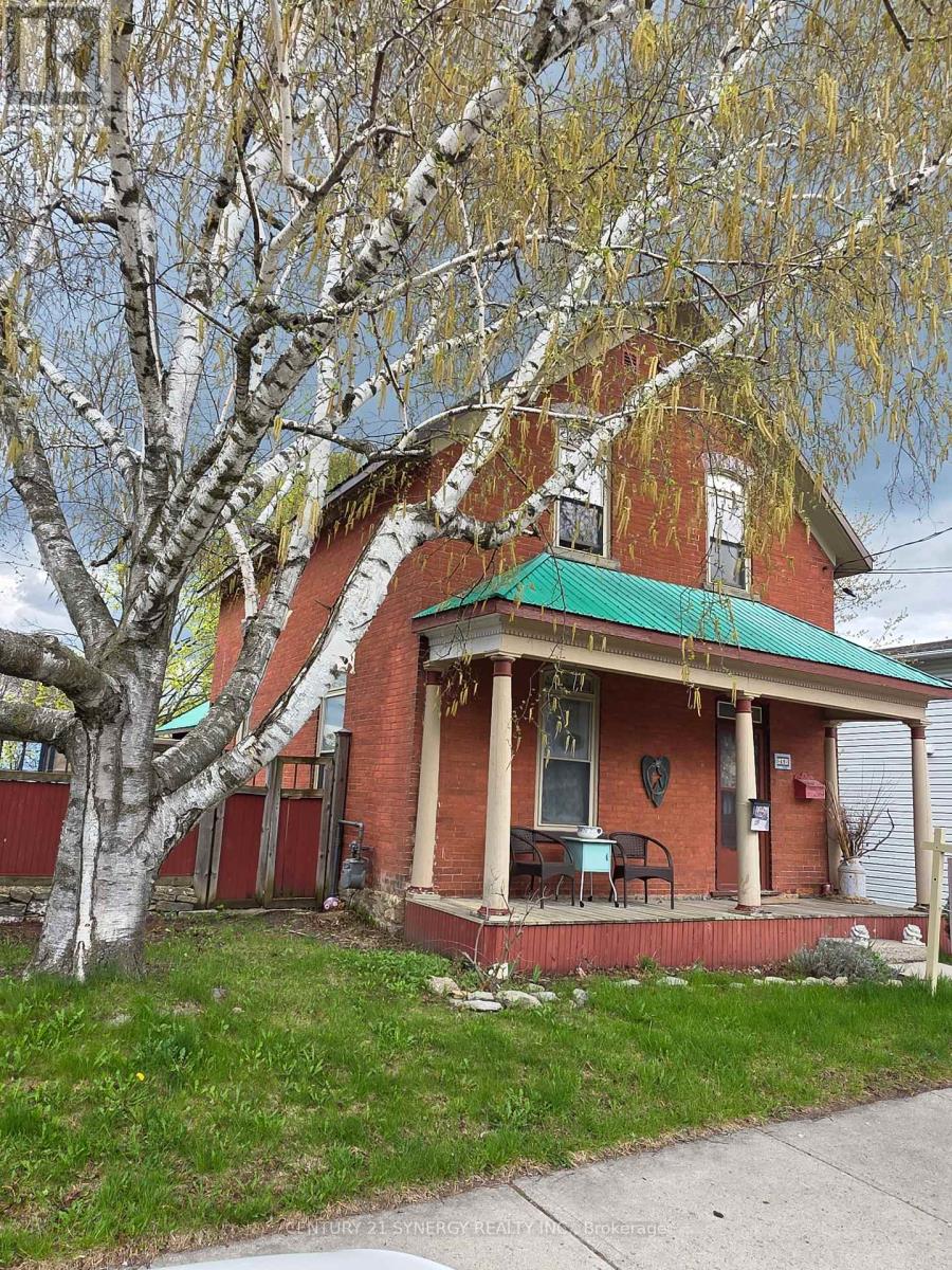49 QUEEN STREET N, Carleton Place, Ontario
