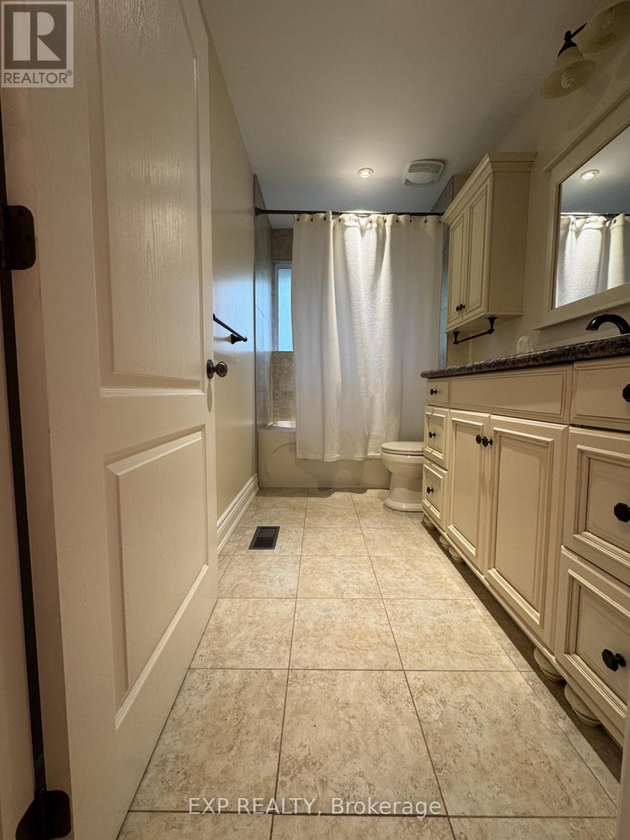 1175 Pinegrove Road, Oakville, Ontario  L6L 2W3 - Photo 16 - W13139872