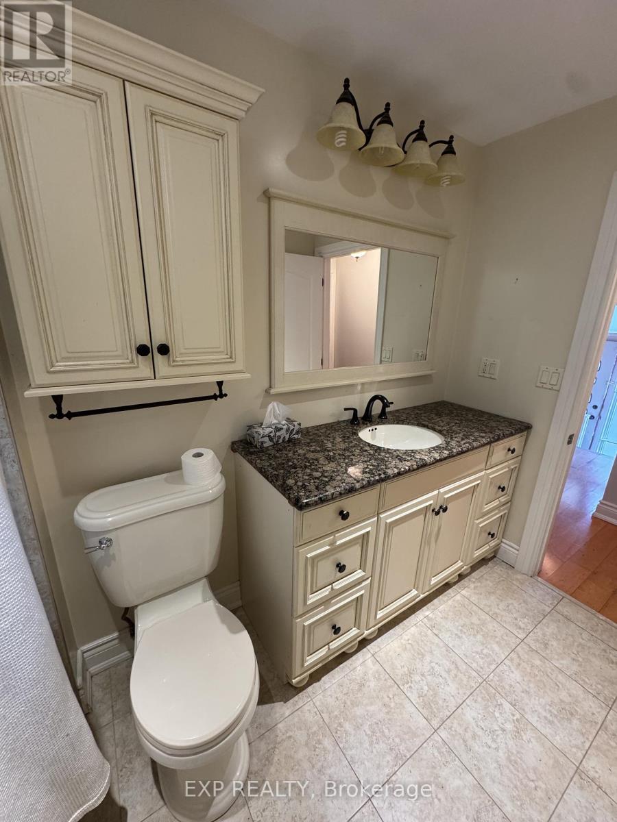 1175 Pinegrove Road, Oakville, Ontario  L6L 2W3 - Photo 17 - W13139872
