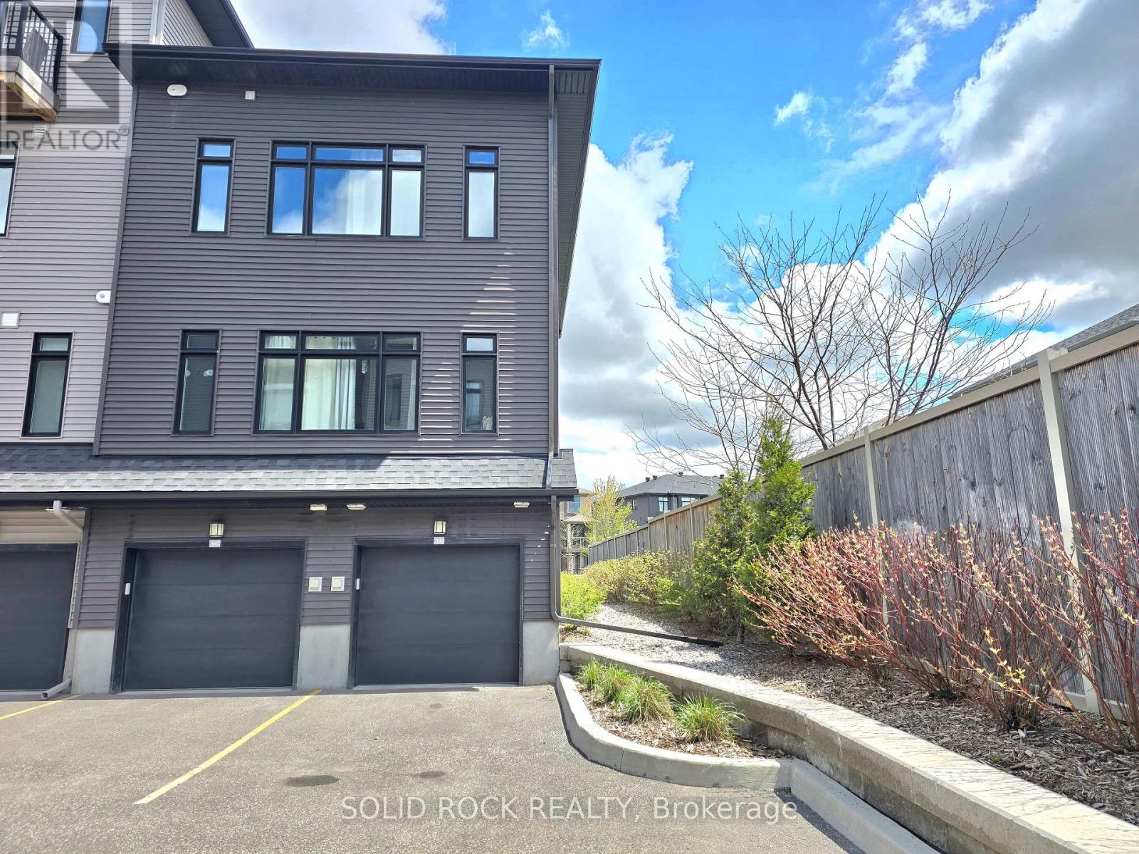 844 Ralph Hennessy Avenue, Ottawa, Ontario  K1X 0E4 - Photo 20 - X13135074