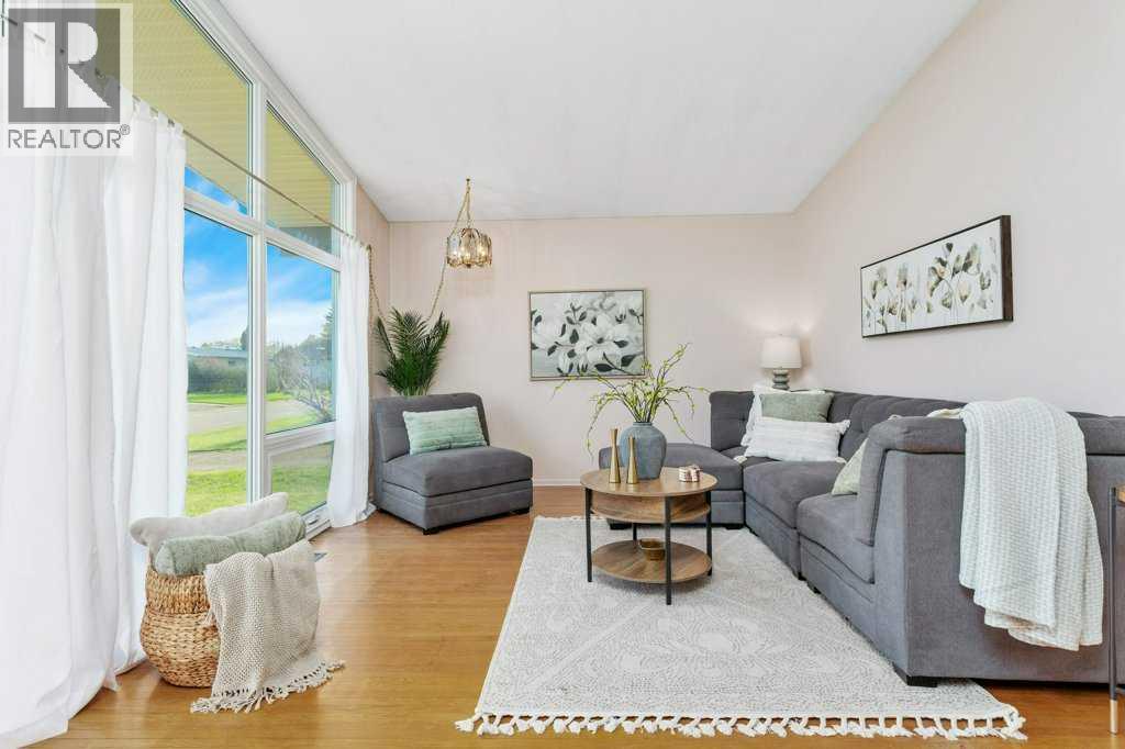 5122 48 Avenue, Rimbey, Alberta  T0C 2J0 - Photo 7 - A2310820