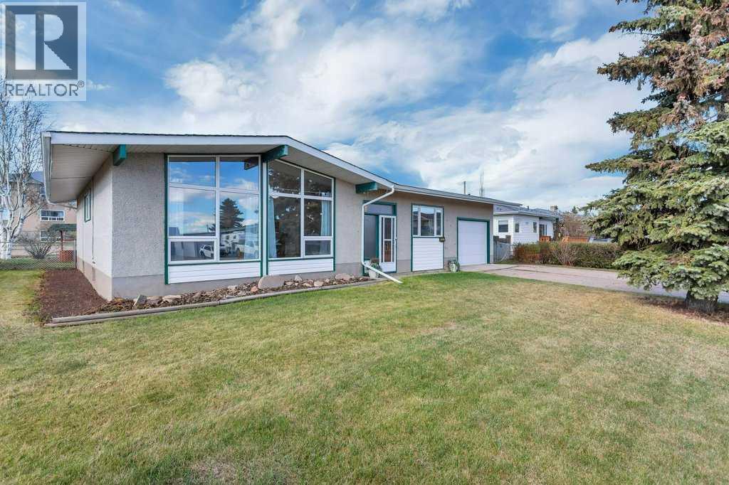 5122 48 Avenue, Rimbey, Alberta  T0C 2J0 - Photo 2 - A2310820