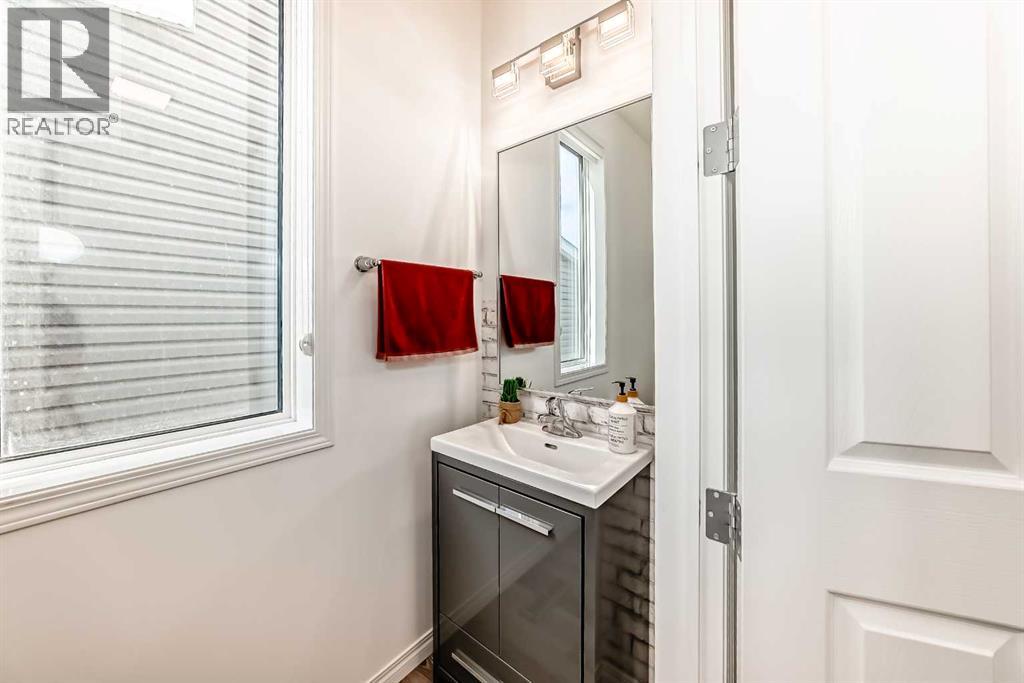 73 Carrington Circle NW, Calgary, Alberta  T3P 0Y4 - Photo 17 - A2280210