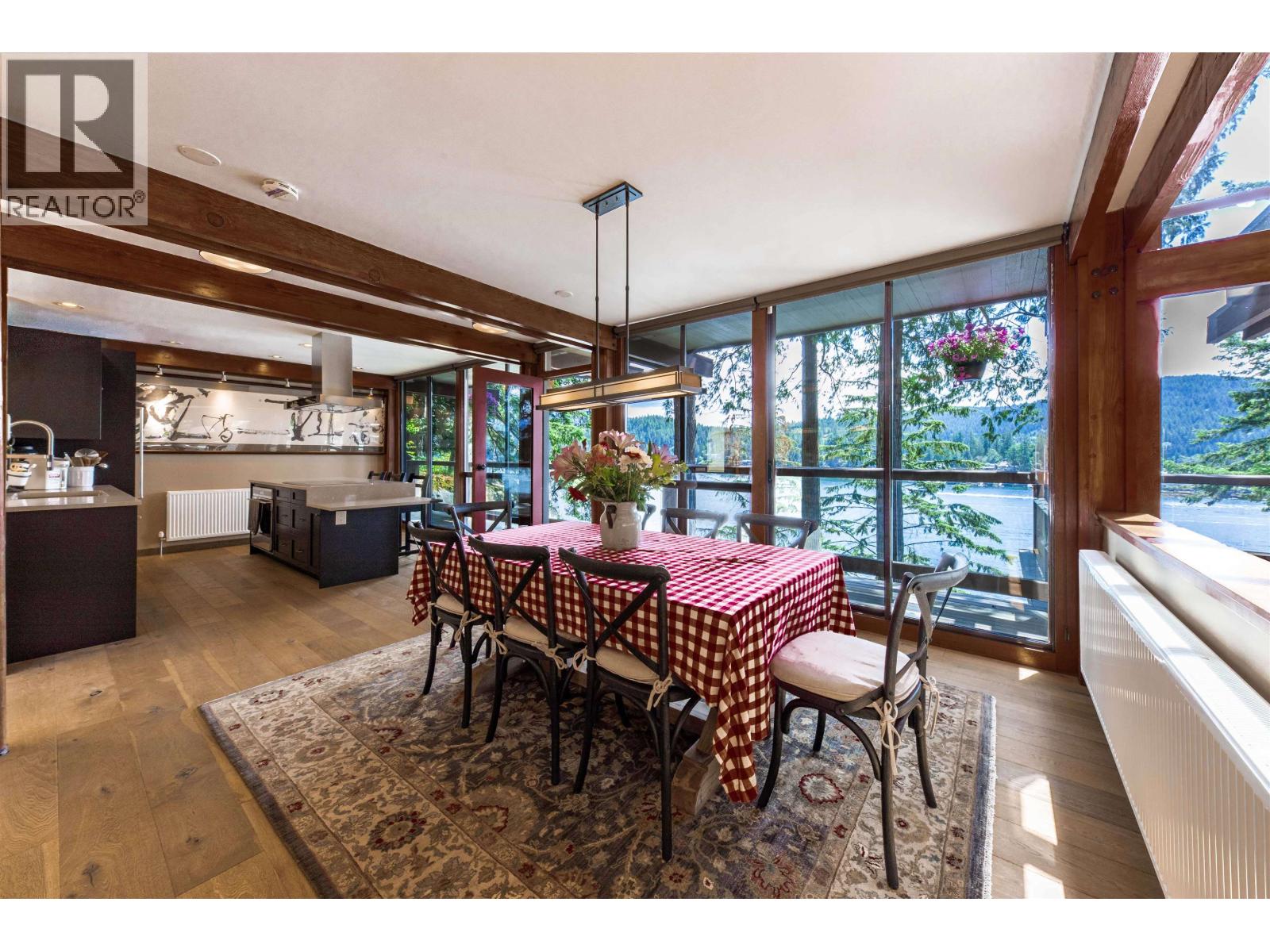 4885 Cove Cliff Place, North Vancouver, British Columbia  V7G 1H9 - Photo 11 - R3099086