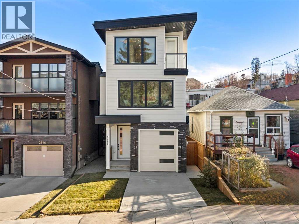 2518 16B Street SW, Calgary, Alberta