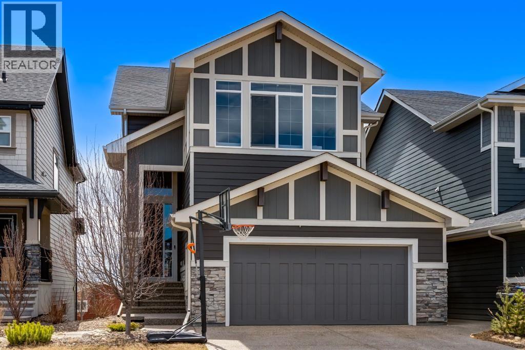 8 Sunrise Common, Cochrane, Alberta  T4C 0Z9 - Photo 1 - A2312140