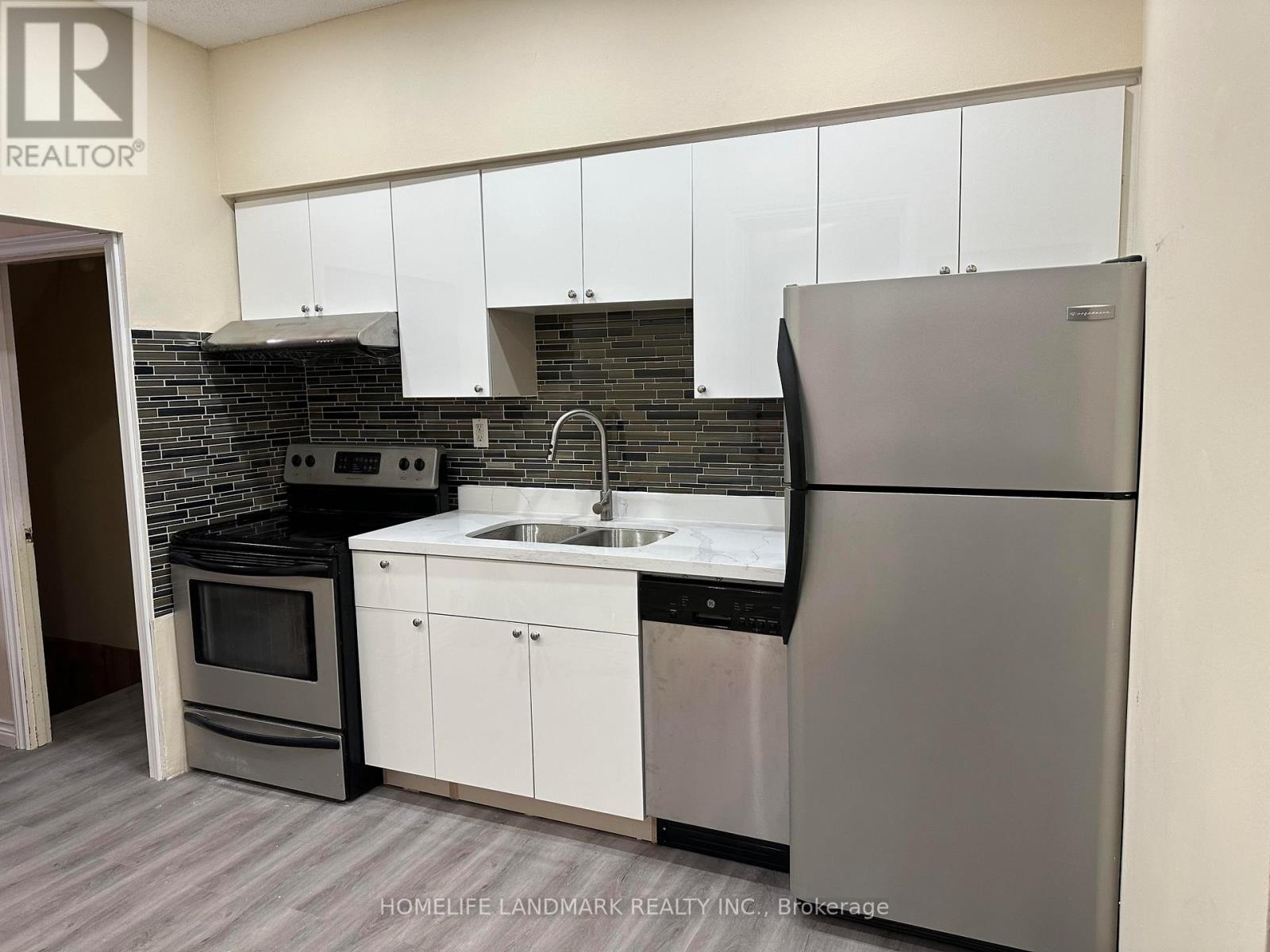 B - 397 Brock Avenue, Toronto (Dufferin Grove), Ontario  M6H 3N6 - Photo 2 - C13139942