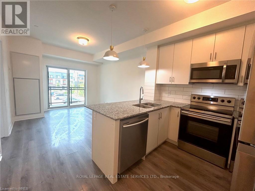 202 - 128 Grovewood Common, Oakville, Ontario  L6H 0X3 - Photo 11 - W13139936