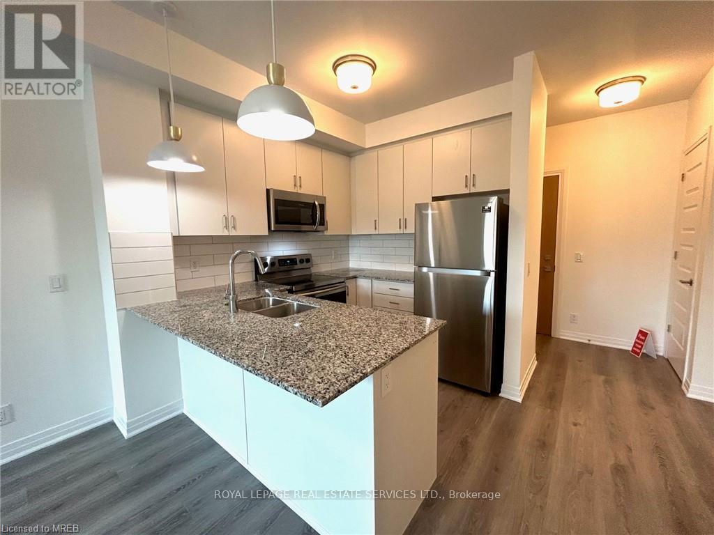 202 - 128 Grovewood Common, Oakville, Ontario  L6H 0X3 - Photo 12 - W13139936