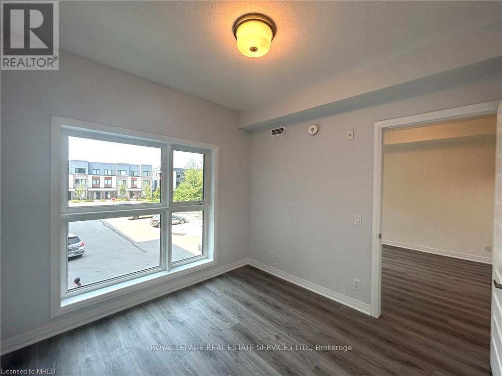202 - 128 Grovewood Common, Oakville, Ontario  L6H 0X3 - Photo 17 - W13139936