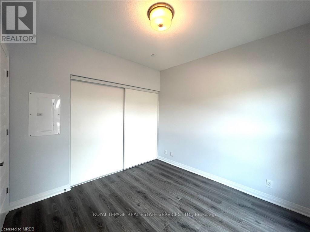 202 - 128 Grovewood Common, Oakville, Ontario  L6H 0X3 - Photo 18 - W13139936