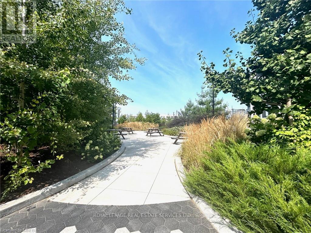 202 - 128 Grovewood Common, Oakville, Ontario  L6H 0X3 - Photo 28 - W13139936