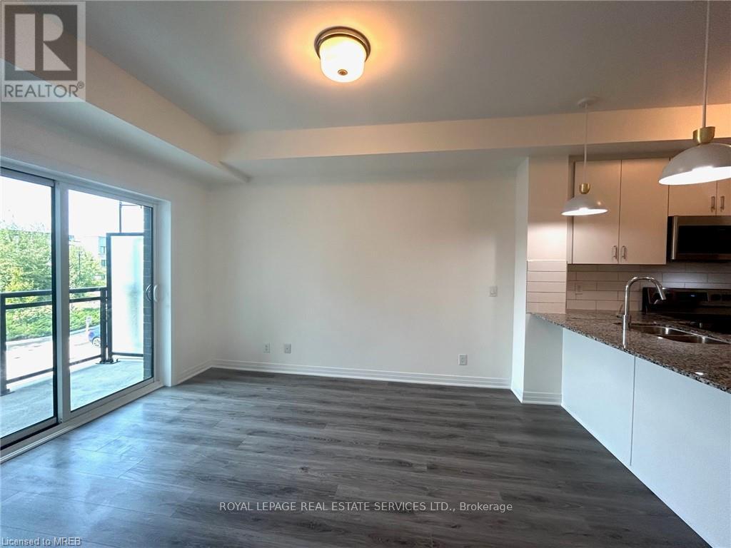 202 - 128 Grovewood Common, Oakville, Ontario  L6H 0X3 - Photo 7 - W13139936