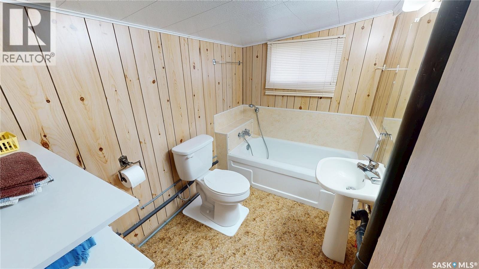 17 Watzamattau Street, Kenosee Lake, Saskatchewan  S0C 2S0 - Photo 17 - SK036250