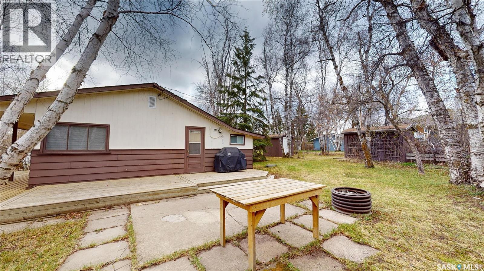 17 Watzamattau Street, Kenosee Lake, Saskatchewan  S0C 2S0 - Photo 2 - SK036250