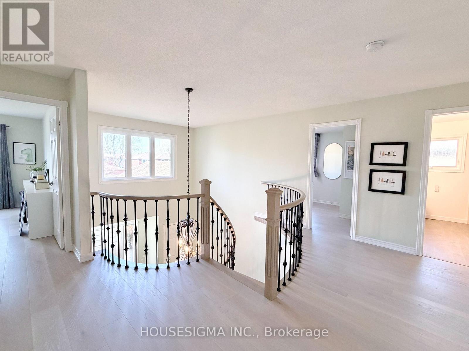 1404 Will Scarlett Drive, Oakville, Ontario  L6J 6S6 - Photo 24 - W13051438