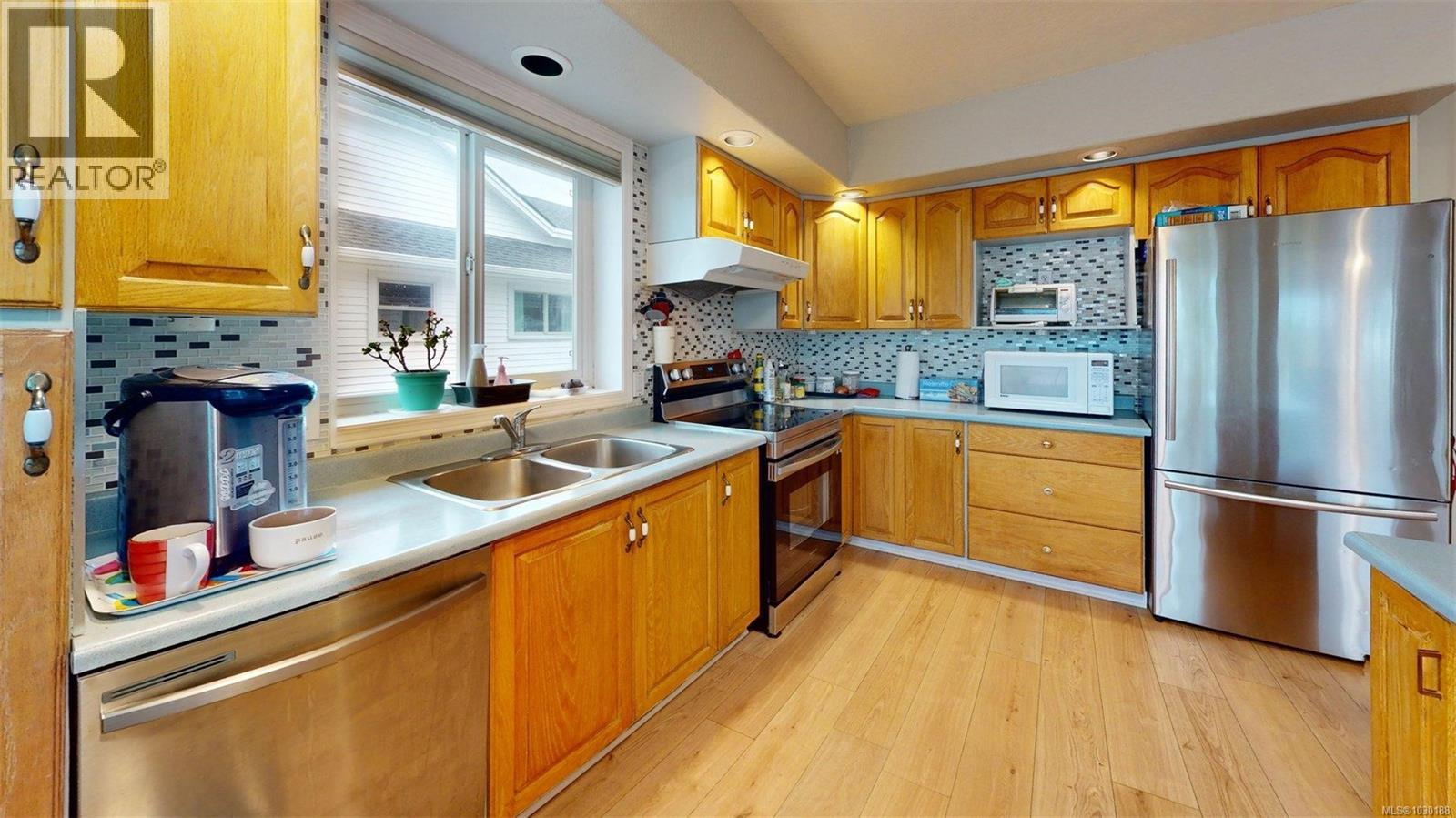 2216 Dockside Way, Nanaimo, British Columbia  V9R 6T6 - Photo 2 - 1030188