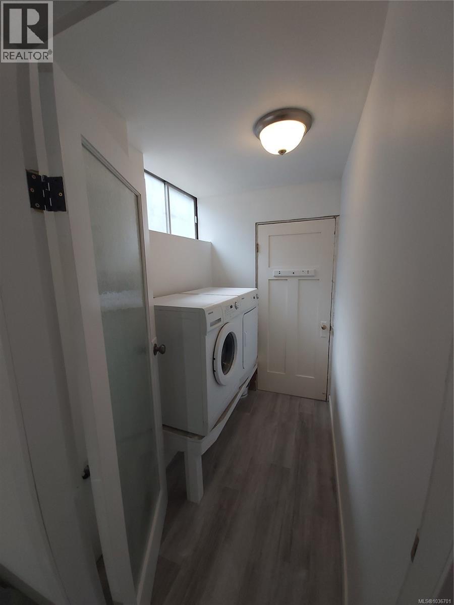 6898 Woodward Dr, Central Saanich, British Columbia  V8M 1A9 - Photo 42 - 1036701