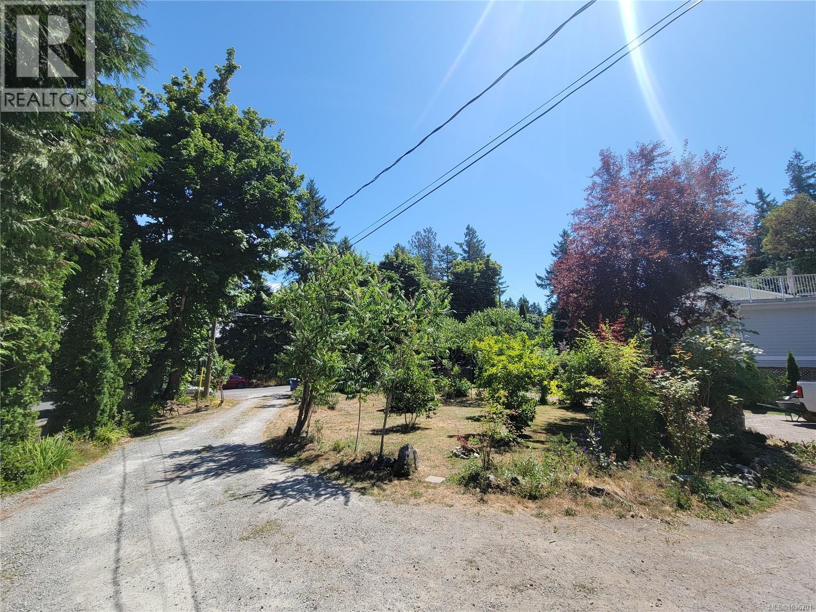 6898 Woodward Dr, Central Saanich, British Columbia  V8M 1A9 - Photo 66 - 1036701