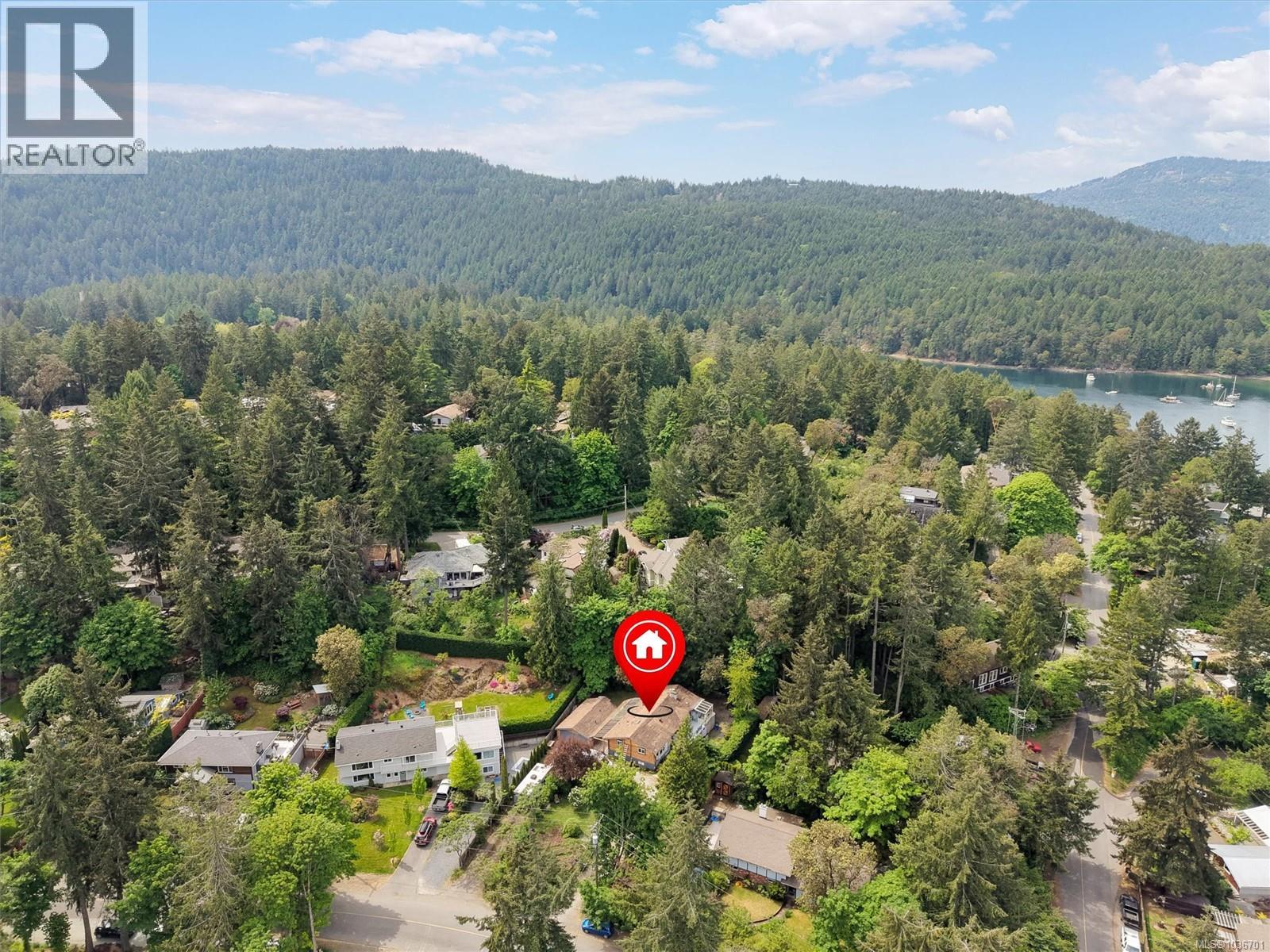 6898 Woodward Dr, Central Saanich, British Columbia  V8M 1A9 - Photo 64 - 1036701