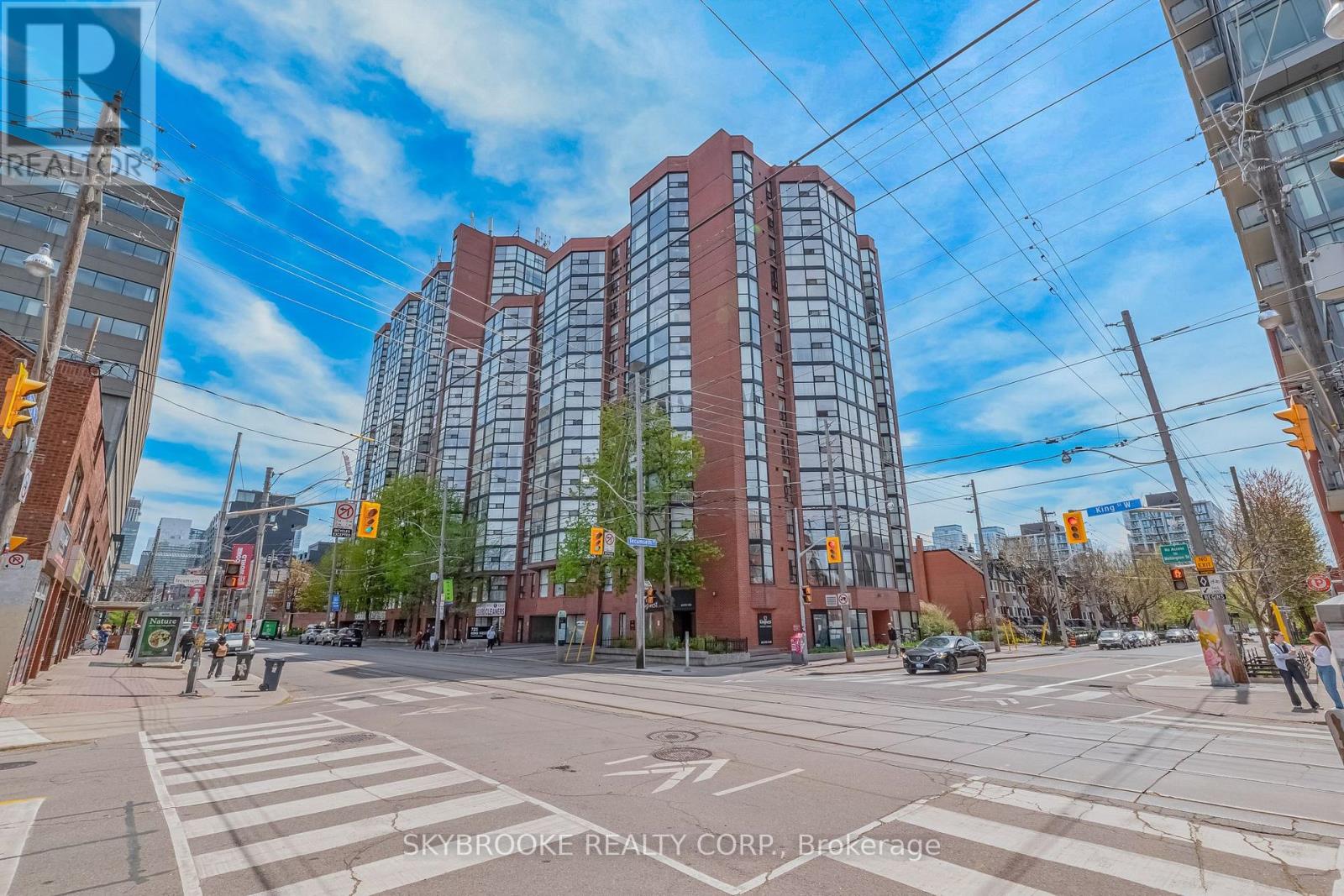 14 Whitaker Avenue, Toronto, Ontario  M6J 1A1 - Photo 39 - C13139972