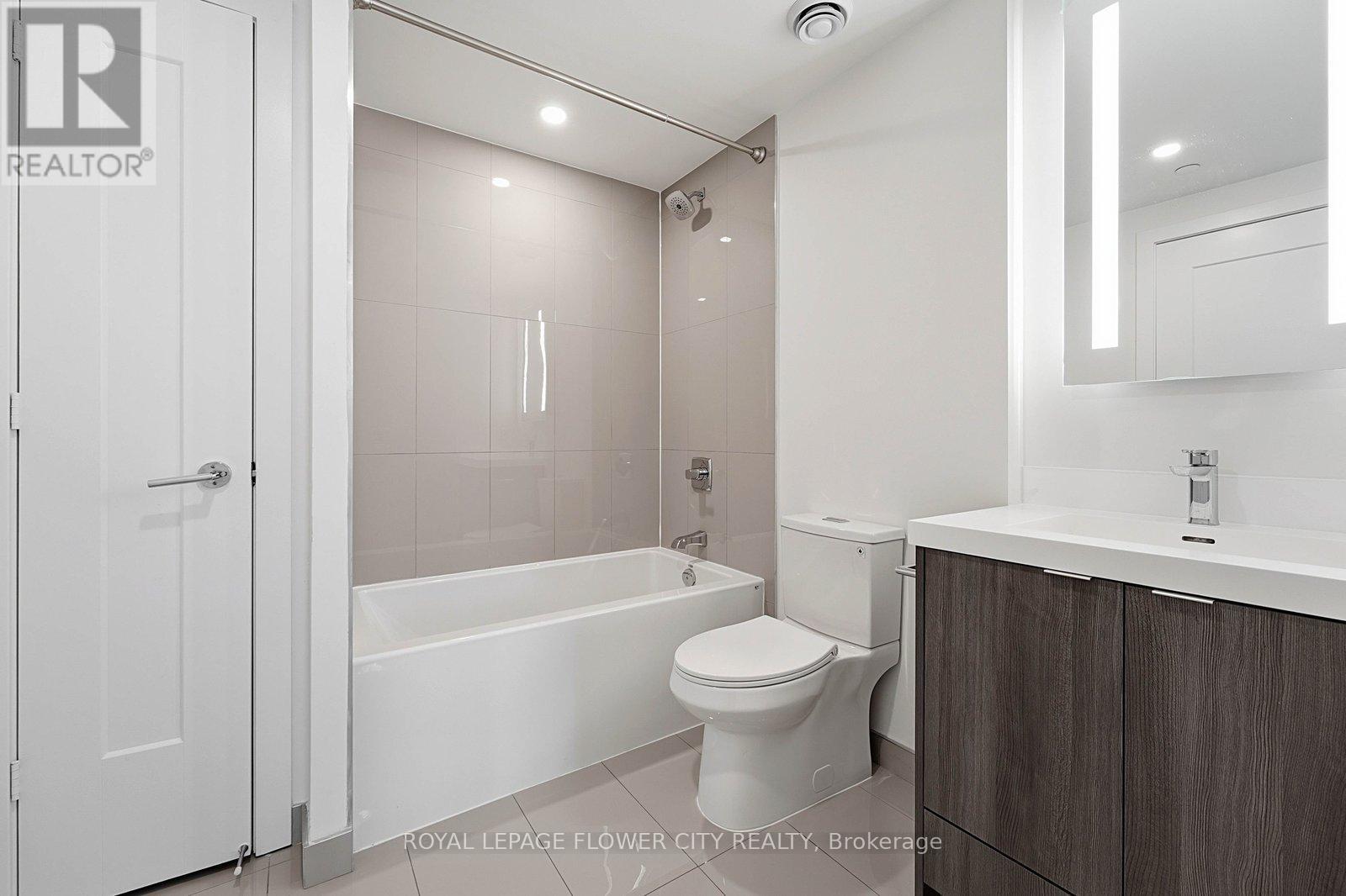 938 - 20 Inn On The Park Drive, Toronto, Ontario  M3C 0P8 - Photo 21 - C13139986