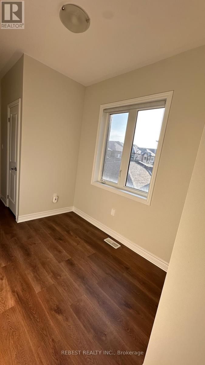 220 Coronation Road, Whitby, Ontario  L1P 0H7 - Photo 13 - E13113368
