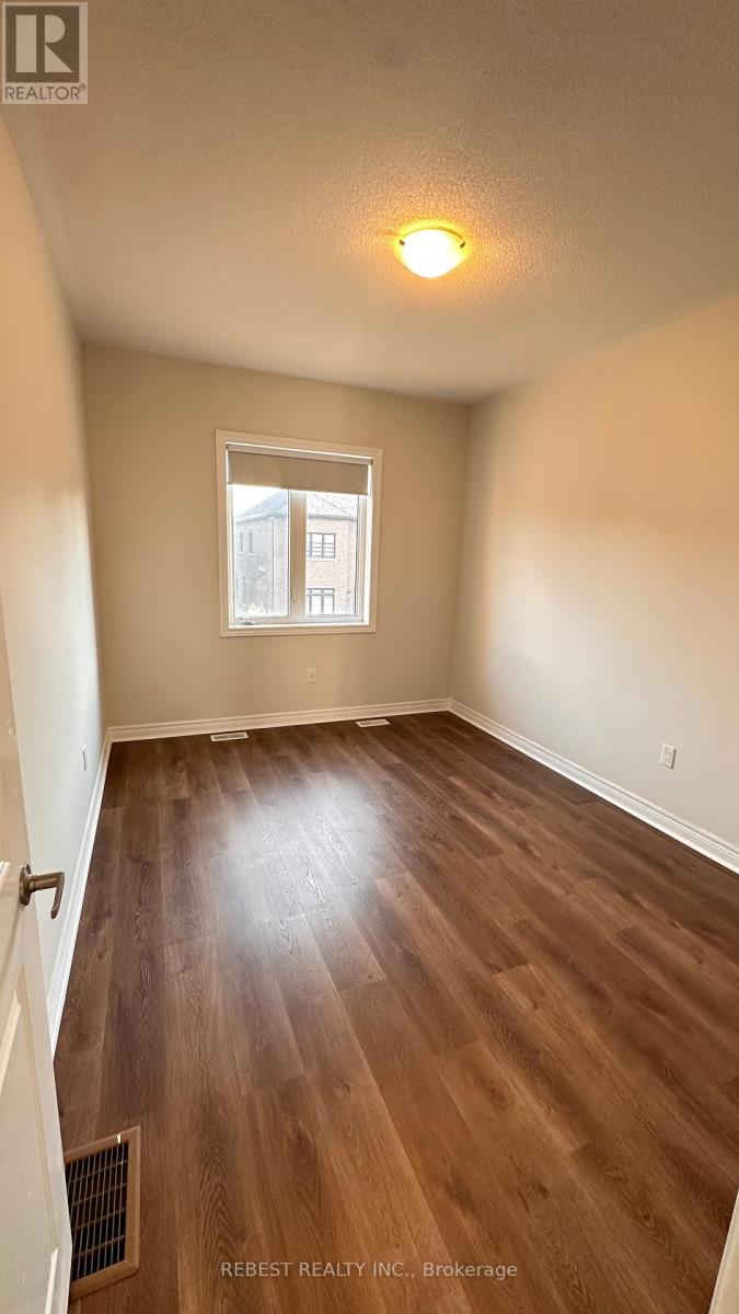 220 Coronation Road, Whitby, Ontario  L1P 0H7 - Photo 11 - E13113368
