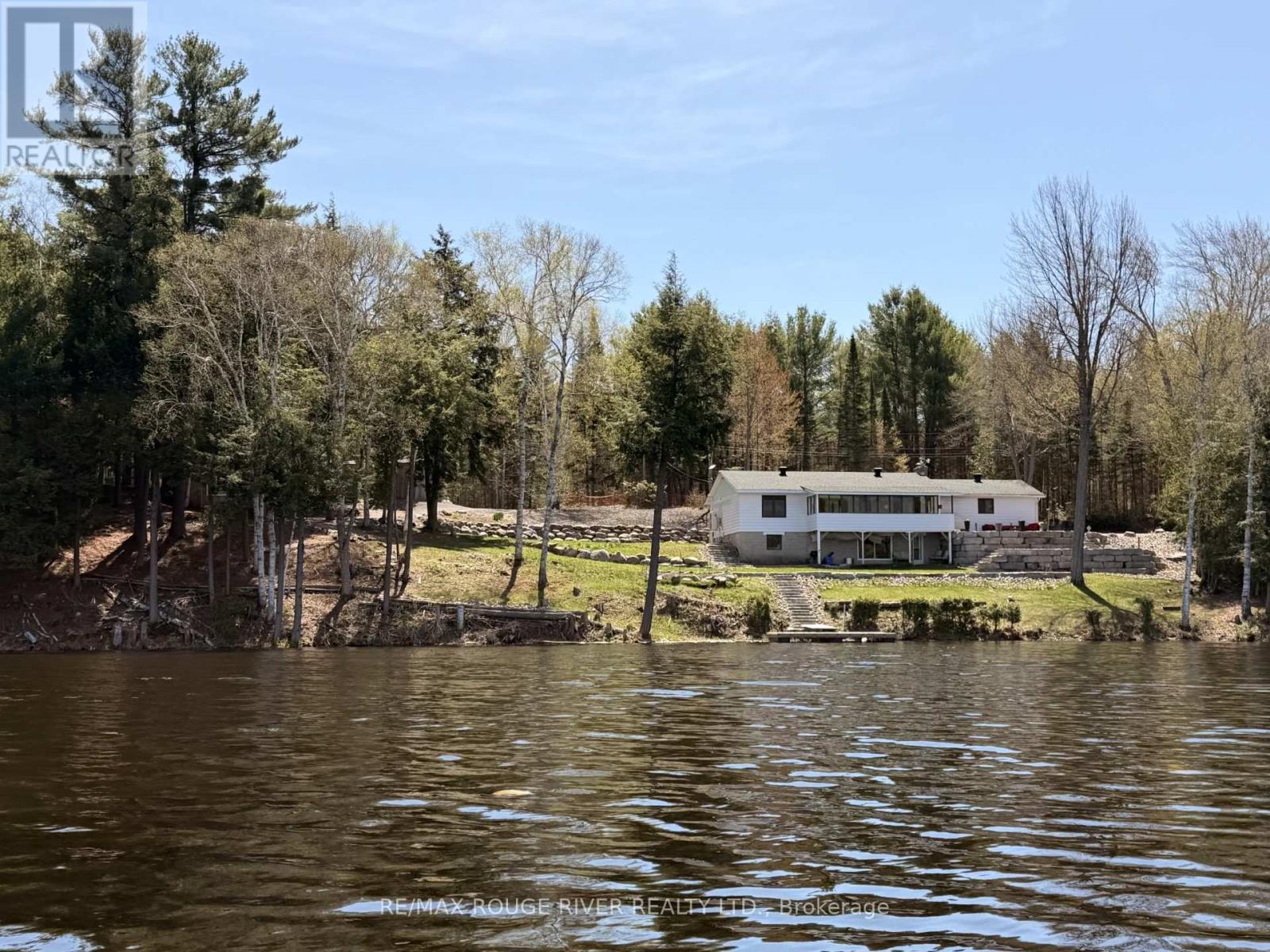 1087 LAGOON ROAD, Highlands East, Ontario