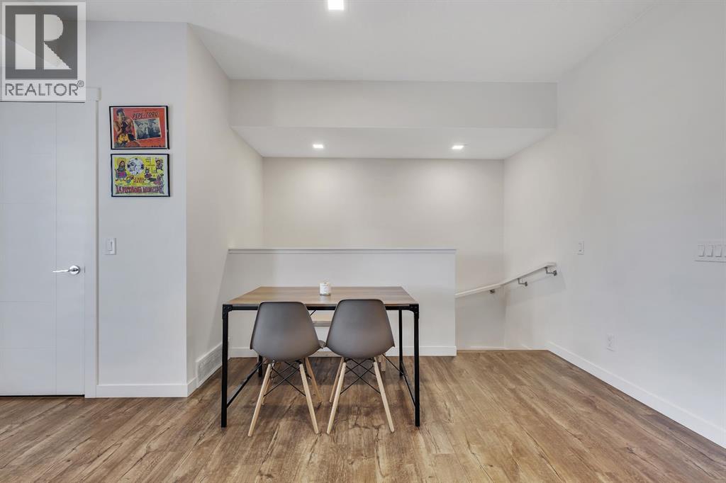 516 Greenbriar Common NW, Calgary, Alberta  T3B 6J3 - Photo 16 - A2302025
