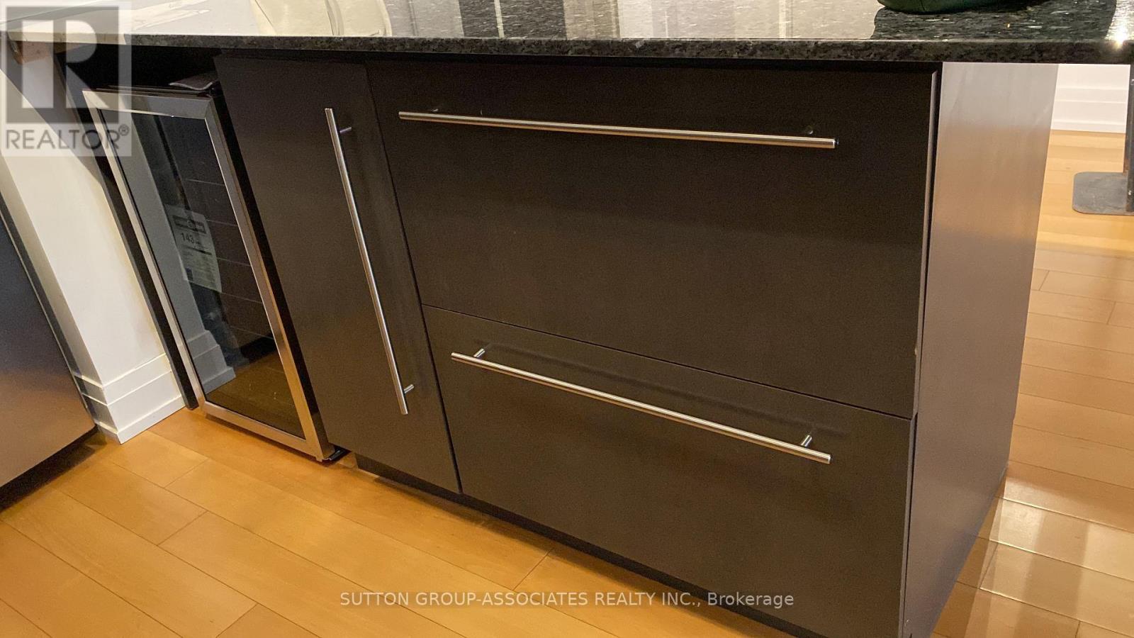 Ph8 - 1 De Boers Drive, Toronto, Ontario  M3J 0G6 - Photo 10 - W13139988