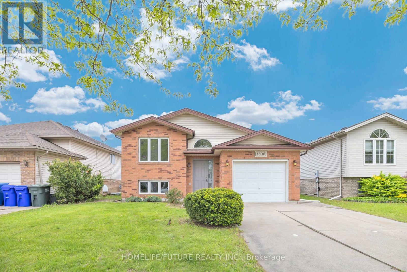 3306 Conservation Drive, Windsor, Ontario  N8W 5P2 - Photo 2 - X13139984