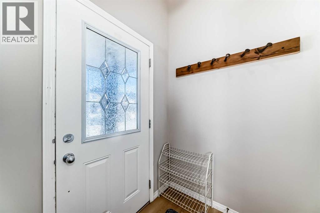 231 Saddlebrook Way NE, Calgary, Alberta  T3J 0B5 - Photo 5 - A2308941