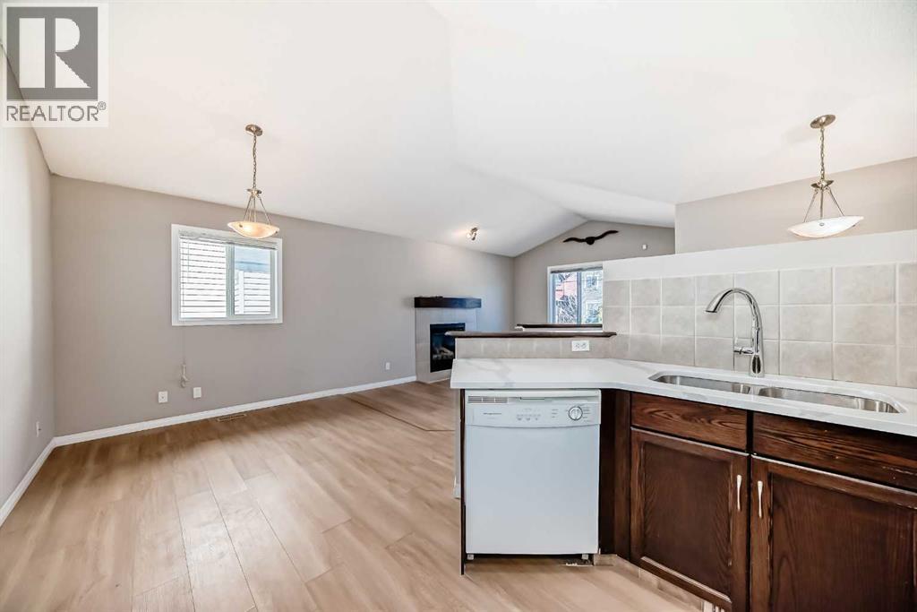 231 Saddlebrook Way NE, Calgary, Alberta  T3J 0B5 - Photo 28 - A2308941