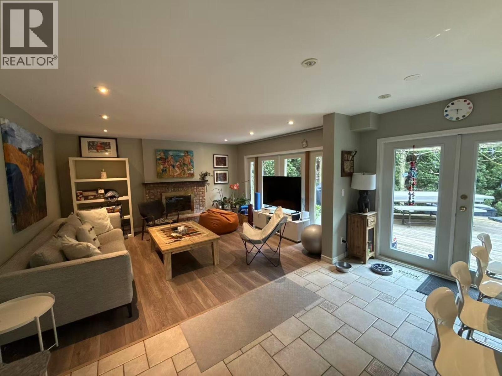 5355 The Terrace, West Vancouver, British Columbia  V7V 1M7 - Photo 8 - R3114496
