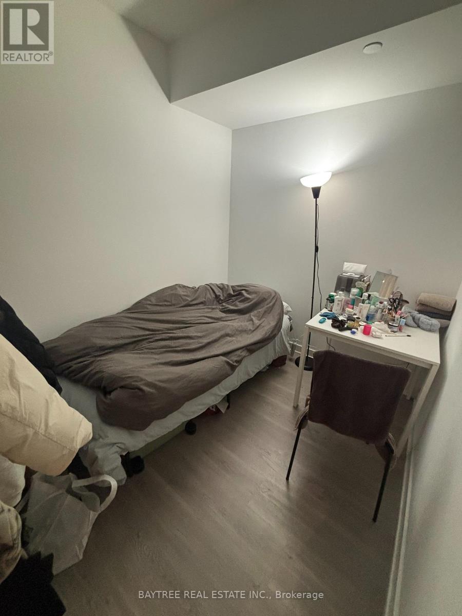 8 Wellesley St Unit 1502 Street, Toronto, Ontario  M4Y 0J5 - Photo 3 - C13140014