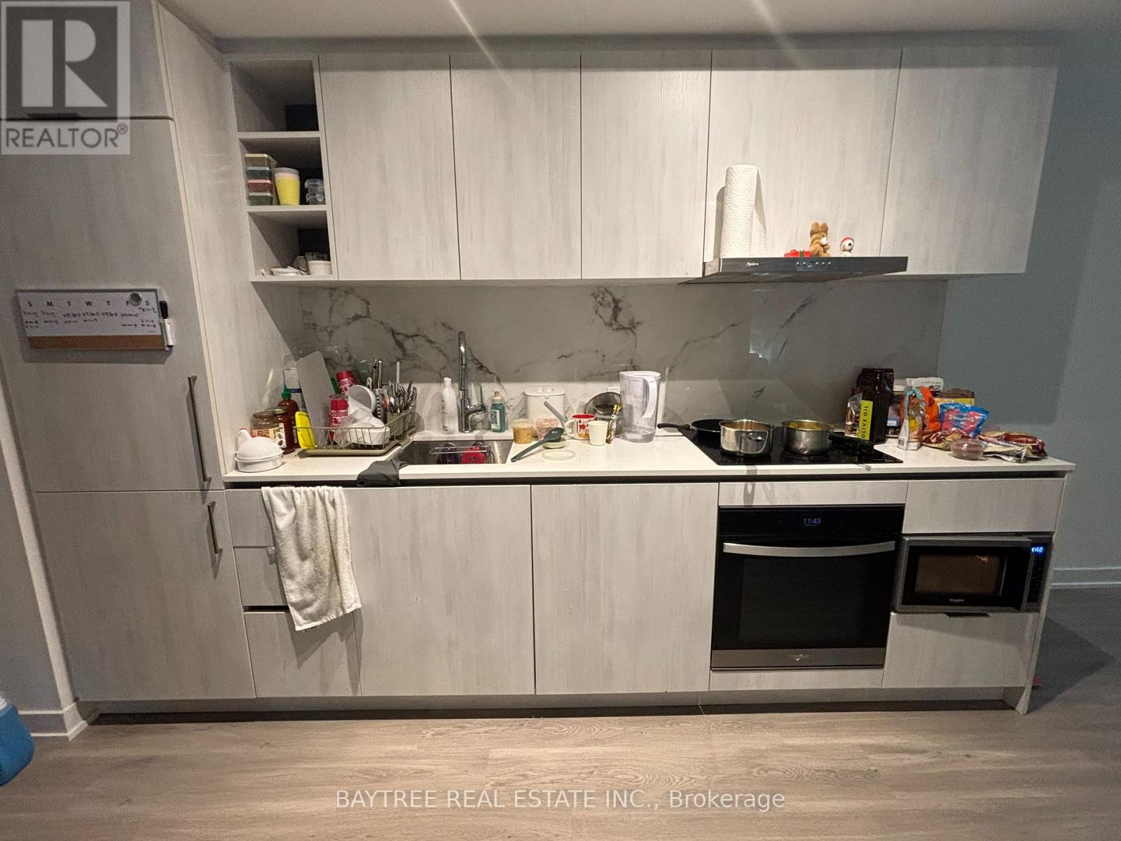 8 Wellesley St Unit 1502 Street, Toronto, Ontario  M4Y 0J5 - Photo 5 - C13140014
