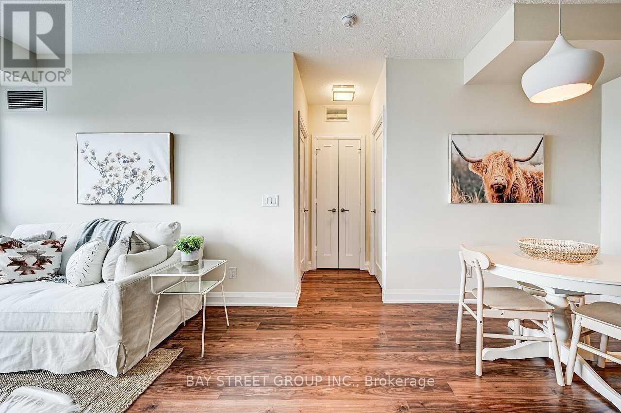 2622 - 5 Sheppard Avenue E, Toronto, Ontario  M2N 0G4 - Photo 9 - C13140024