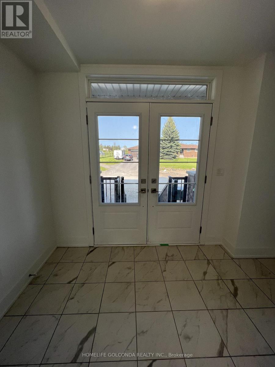 8 Sobczak Drive, Whitby, Ontario  L1N 0N3 - Photo 17 - E13140012