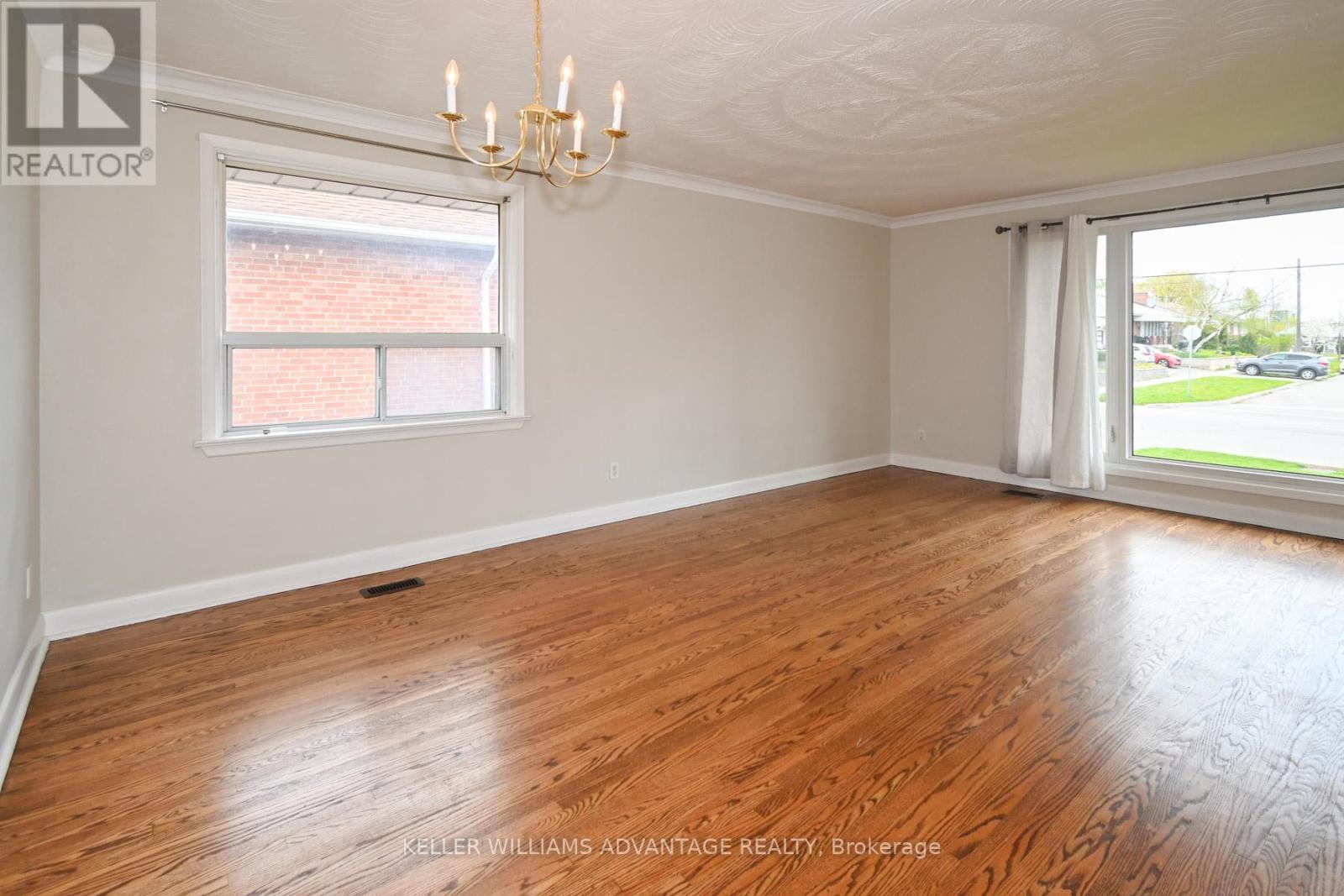 Main - 88 Wexford Boulevard, Toronto, Ontario  M1R 1L6 - Photo 10 - E13081408