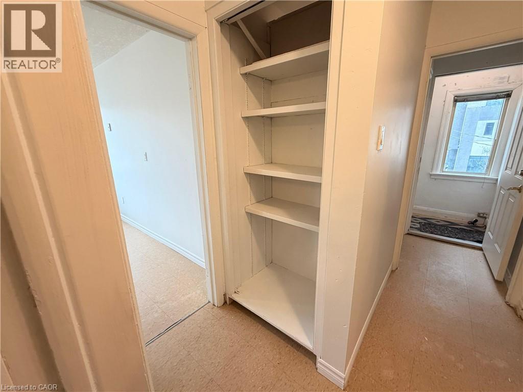 124 King Street N Unit# 5b, Waterloo, Ontario  N2J 2X8 - Photo 2 - 40831014