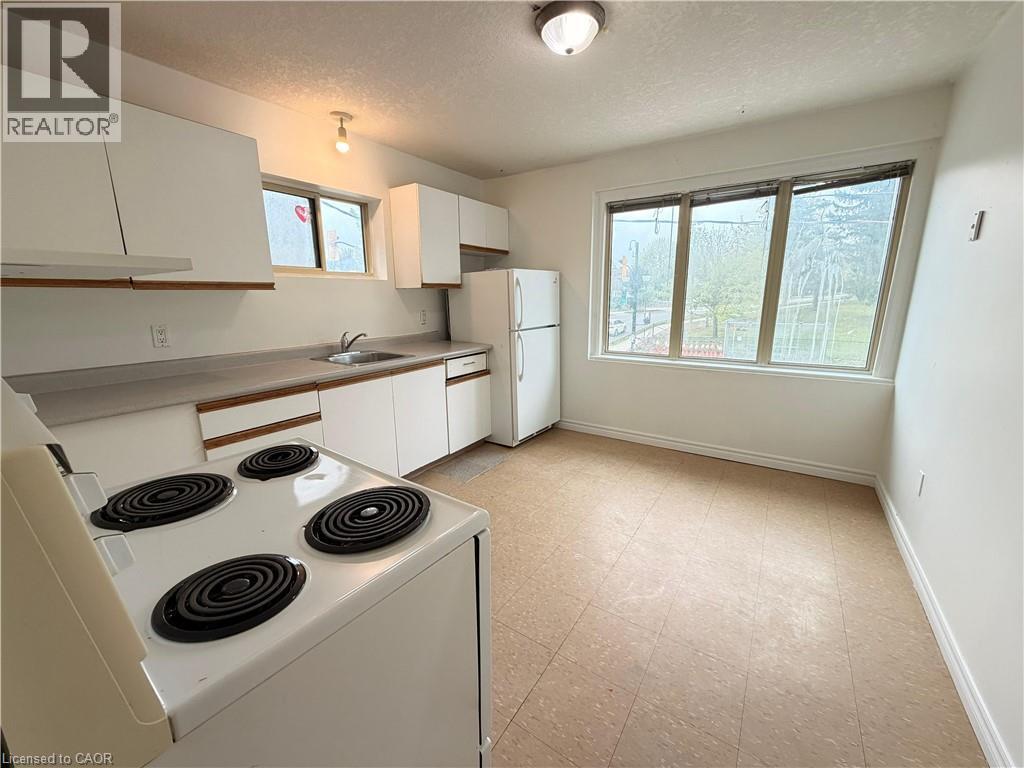 124 King Street N Unit# 5b, Waterloo, Ontario  N2J 2X8 - Photo 3 - 40831014