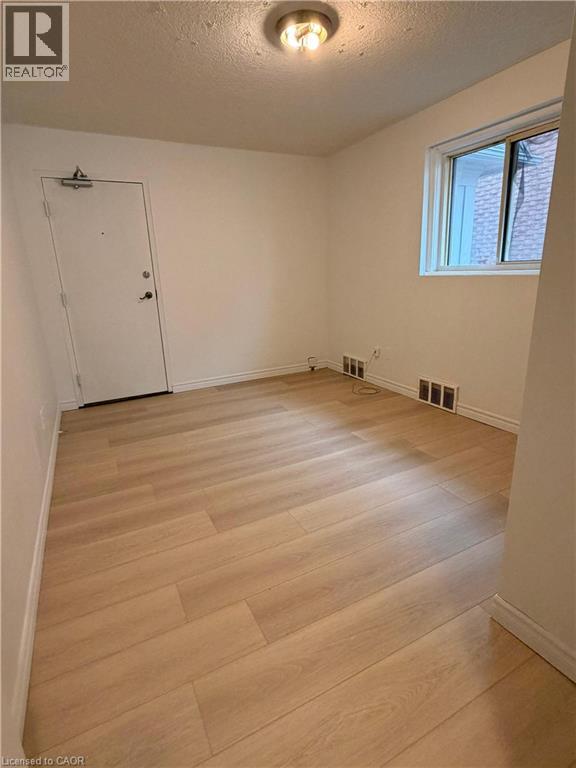 124 King Street N Unit# 5b, Waterloo, Ontario  N2J 2X8 - Photo 5 - 40831014