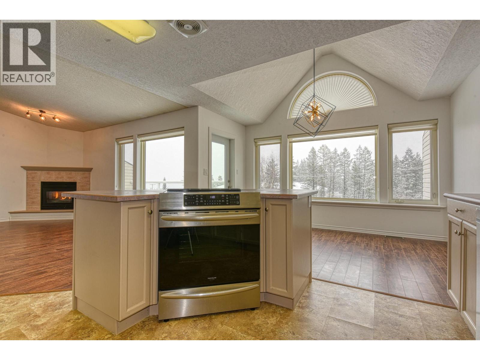 9 11 Eagle Crescent, Williams Lake, British Columbia  V2G 4R6 - Photo 6 - R3105597