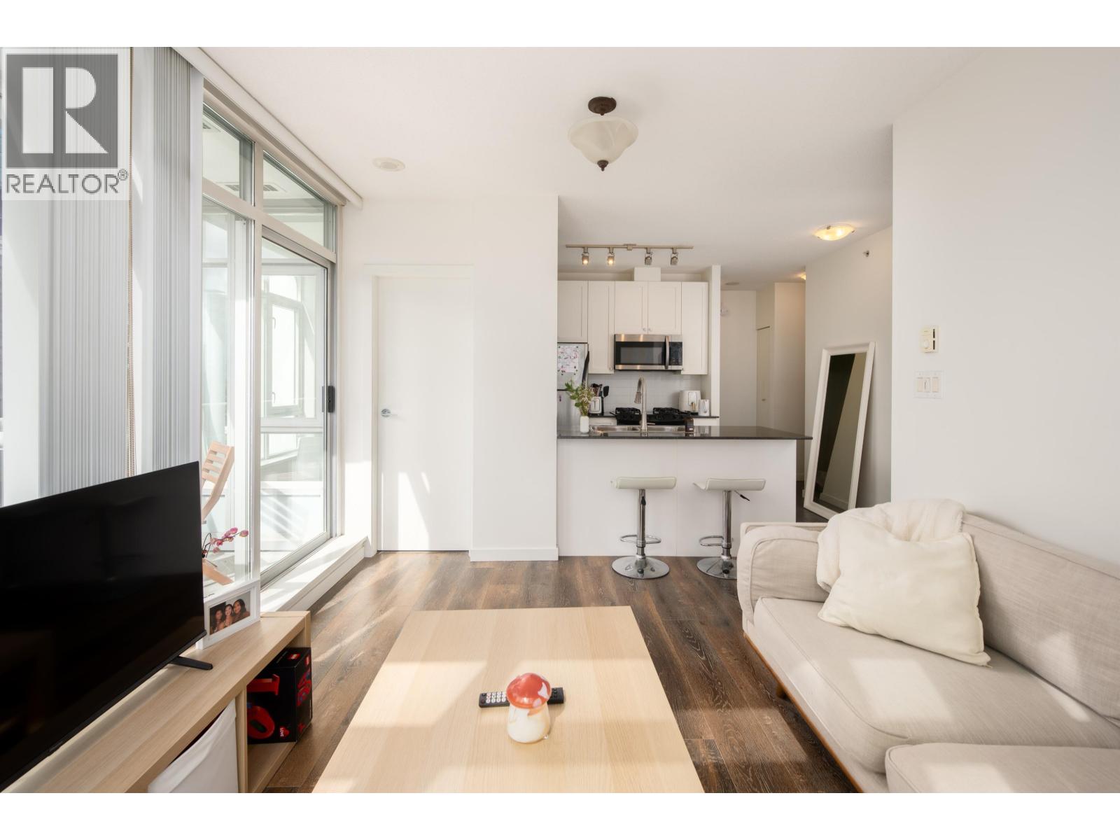 801 480 Robson Street, Vancouver, British Columbia  V6B 1S1 - Photo 4 - R3123610