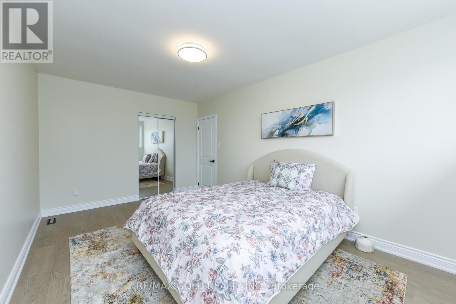7595 Wrenwood Crescent, Mississauga, Ontario  L4T 2V8 - Photo 17 - W13140020